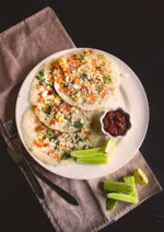 Paneer Uttapam